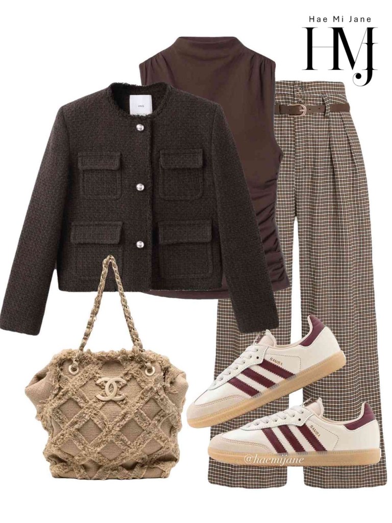 the maroon stripes tie together the warm tones of the outfit perfectly.